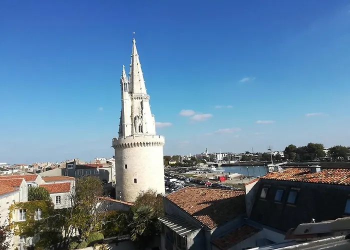 Vue Superbe sur Tour de la Lanterne T2 + Terrasse